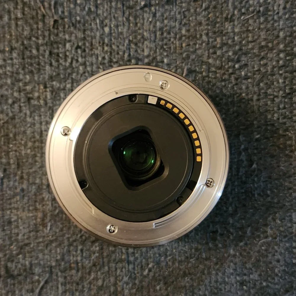 Sony SEL 16mm f2.8 Lens for Sony E-Mount sel16f28